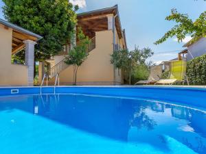 Holiday Home in Vodnjan with Private Pool 