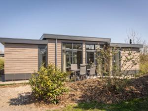 Modern chalet with dishwasher on Texel