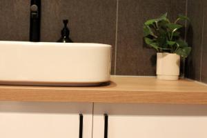 Marengo Beach Studio 4