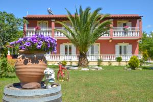 Giannis and Fridas Garden Corfu Greece