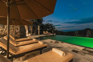 Villa Jempiring - Splendid 180° Ocean View Villa