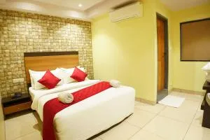 Sri Brundavan Grand Inn - Tuni