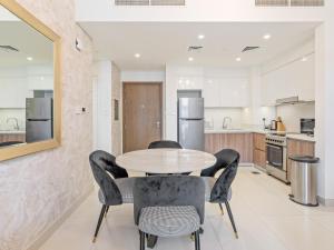 Fantastic 1 BR in Park Point - Dubai Hills