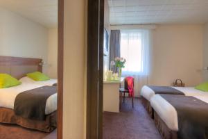 Hotels Campanile Annecy Centre - Gare : photos des chambres