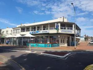 Pier Hotel Port Lincoln - North Shields