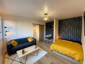 La Pause Valognaise "Parking privé" - Saussemesnil