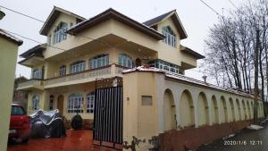 Hotel O Home Rose Petal