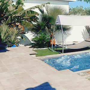 Villas Magnifique villa au calme avec piscine et jacuzzi chauffees : photos des chambres