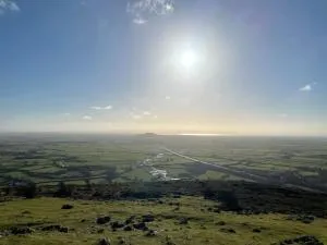 Modern and cosy 4 bedroom home in the Mendip Hills, North Somerset - 洛克斯顿