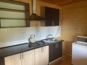 Гостинний двір у дядька Івана