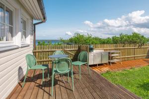 Nordic Bliss - KUMA Beach House with Sauna