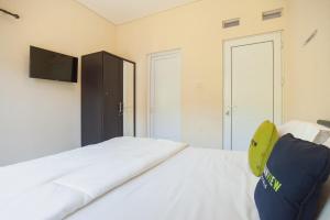 Urbanview Resort Adang Zecky Cisarua Puncak by RedDoorz