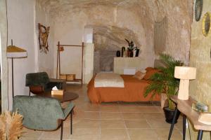 B&B / Chambres d'hotes Les Troglos de la Tufoliere : photos des chambres