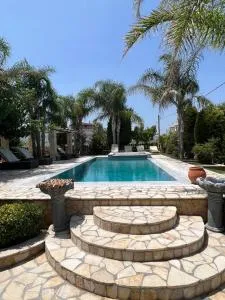 Βίλα Σκάλα Αταλάντης - Livanátai