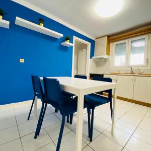 Kokers Place