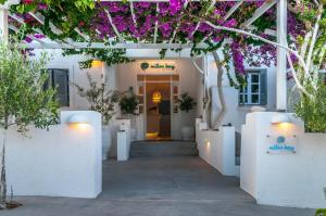 Milos Bay Suites Milos Greece