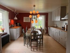 Herrgårdsflygel mitt i Sörmland