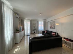 Bella Vita Upscale Residence - Premium City Center & Free Private Parking