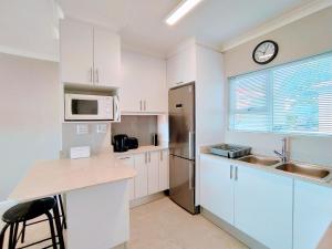 Goose Nest - 2BD APT, Sea & Lagoon Views