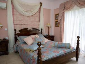 Villa in Elounda with Private Pool & BBQ