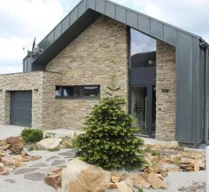 Vila Leo - Háromrevuca