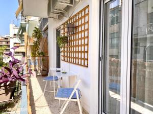 Dafnis home is in 200m to metro Ag Ioanis