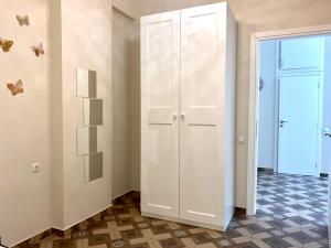 Dafnis home is in 200m to metro Ag Ioanis