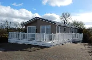 Bodafon Park Lodge - Llanallgo