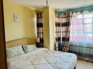 Eclectic 2 bedrm homely & comfy