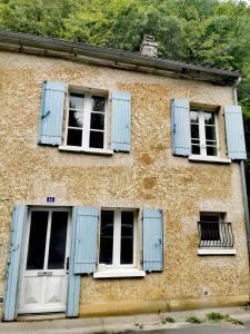 Maisons de vacances Maisonnette cosy a Brantome. Jardinet sur riviere : photos des chambres