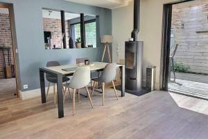 Maisons de vacances Maison type loft avec terrasses : photos des chambres