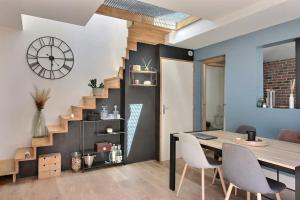 Maisons de vacances Maison type loft avec terrasses : photos des chambres