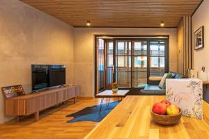 Cozy, modern and chic mit Bergblick