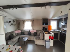 Campings Mobil home Climatise Spacieux 3 chambres 2 sdb : photos des chambres