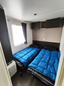 Campings Mobil home Climatise Spacieux 3 chambres 2 sdb : photos des chambres