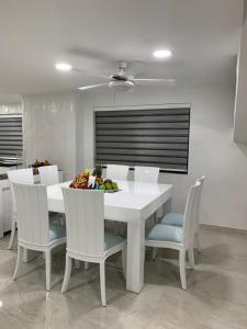 3MR8 Duplex Apartment Close To The Sea With Pool