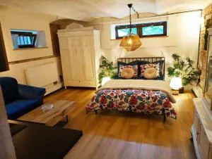 Klimatyczne Studio 3B z parkingiem - Piotrowice