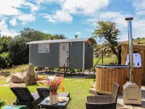 Bosulla Shepherds Hut - Zennor