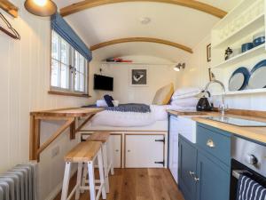 Bosulla Shepherds Hut