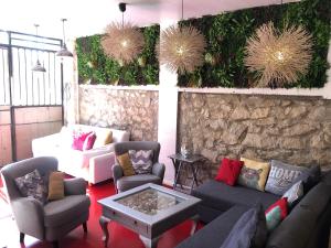 B&B / Chambres d'hotes LA SOURCE DE BARDON : Chambre Double - Vue sur Jardin