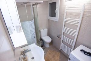 Luxury quiet apartment near Metro