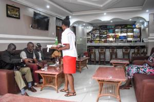 GLAMOUR APOLLO HOTEL