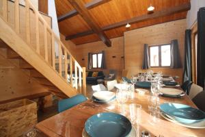 Chalets Chalet Canigou: familial, raffine, renove : photos des chambres