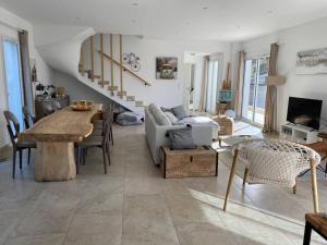 Villas Villa de charme a louer en Corse, piscine chauffee : photos des chambres