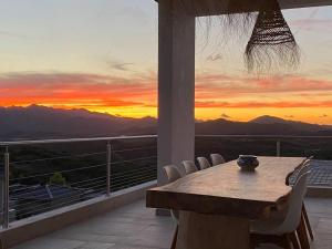 Villas Villa de charme a louer en Corse, piscine chauffee : photos des chambres