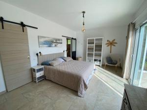 Villas Villa de charme a louer en Corse, piscine chauffee : photos des chambres