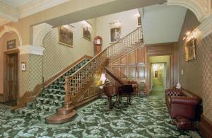 Tre-Ysgawen Hall & Spa