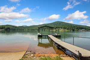 Roses Casa Del Largo Roses Lakehouse