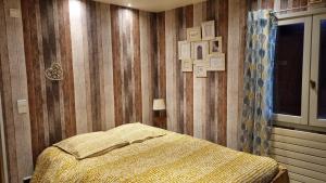 B&B / Chambres d'hotes Comme a la maison, chambres au calme : photos des chambres