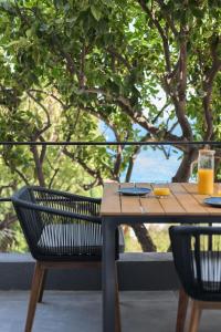 Appartements Proche Monaco, vue mer, acces plage et jardin privatif : photos des chambres